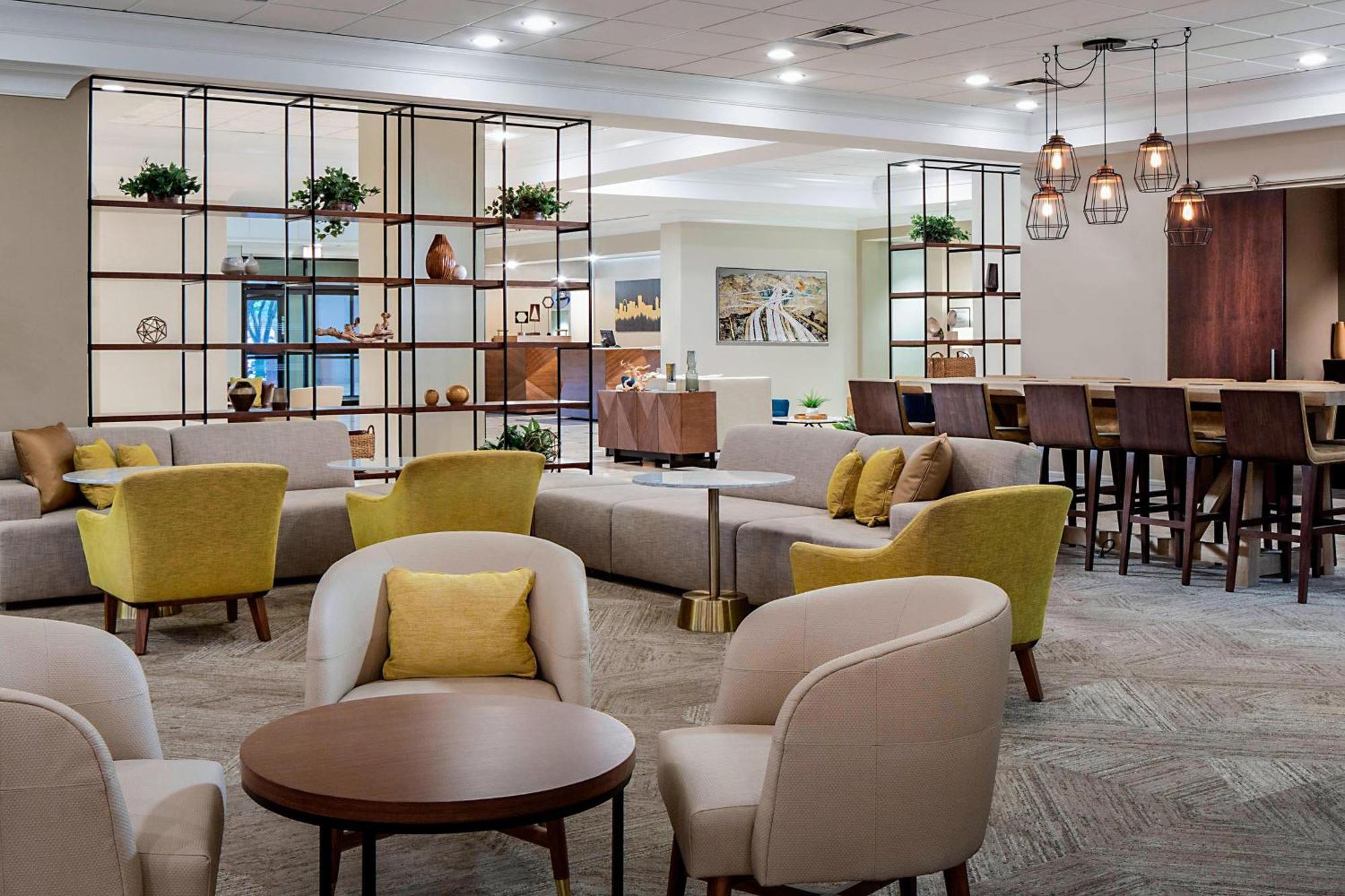 Sheraton Suites Market Center Даллас Экстерьер фото